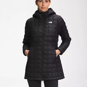 North Face Women’s Thermoball Eco Parka